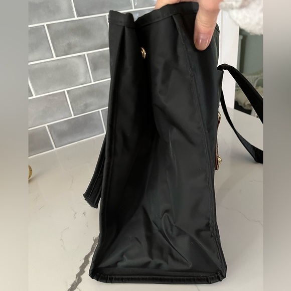 Samantha Brown Tote Purse Bag Black Nylon Travel Handbag Gold Fabric Interior - Picture 5 of 15